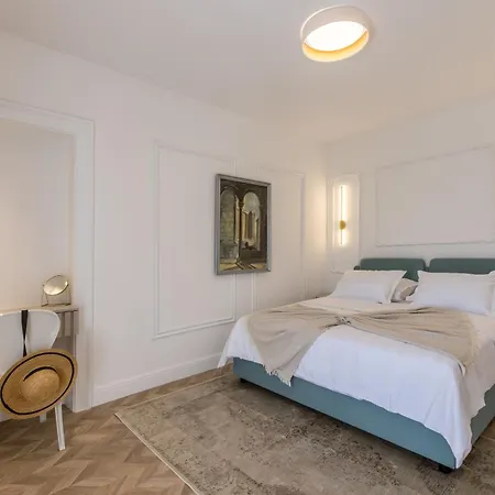 Apartment Finest 2 *